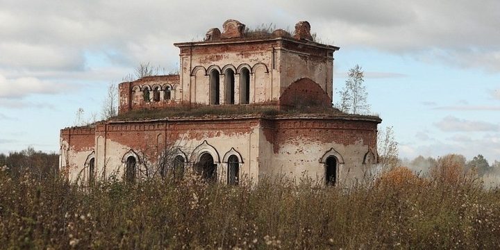 Драму о войне сняли в старинном храме под Челябинском