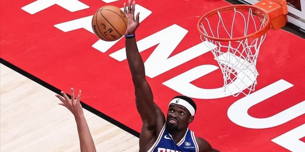 76ers sconfiggono i Grizzlies in tempo supplementare con 139-136