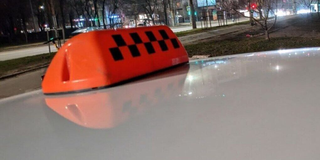 В Воронежской области драчун до полусмерти избил таксиста