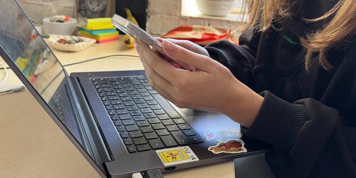 Петербуржцев втянули в мошенническую схему с «оплатой за отзывы»