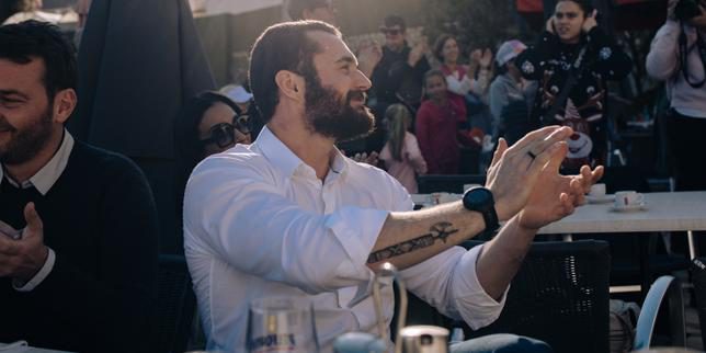 Sostegno di Renaissance a Louis Sarkozy a Menton provoca tensioni interne al partito