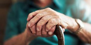 L'Invecchiamento della Popolazione Anziana in America: Una Sfida per la Società e l'Economia