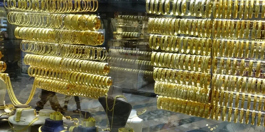 Prezzi oro al 6 gennaio 2026: grammo 6.165 TL, oncia 4.455 USD