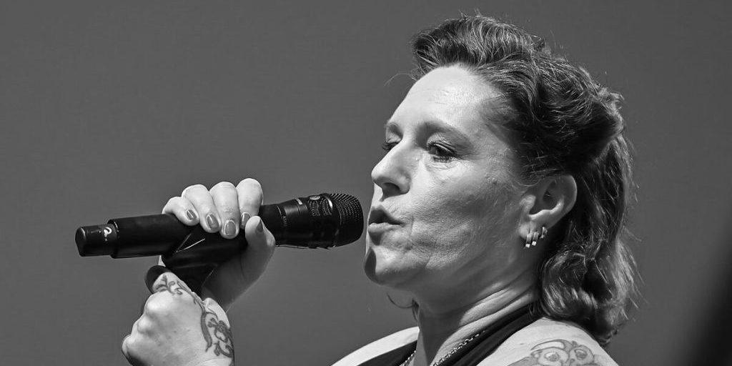 Addio a AnNa R: l'eredità musicale della cantante dei Rosenstolz rivive con l'album postumo Mut zur Liebe e due concerti commemorativi