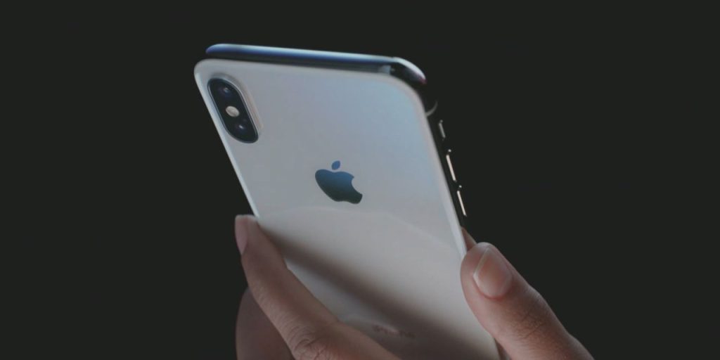 Apple'dan iPhone kullanıcılarına uyarı! Bu uygulamada kişisel bilgileriniz risk altında!