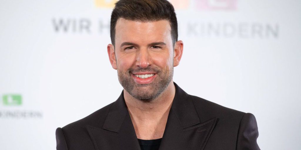 Jay Khan si esibirà il 31 dicembre al Silvester‑Schlagerbooom su ARD