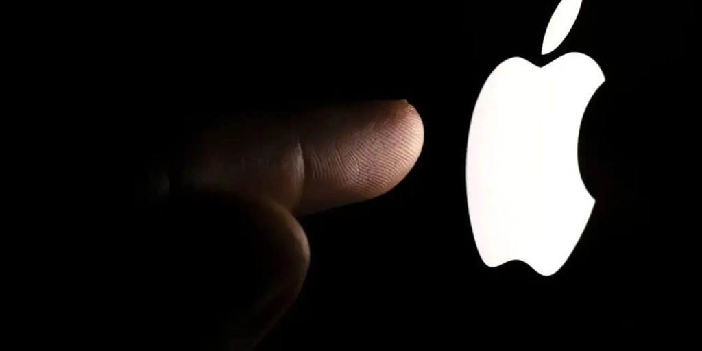 Apple verso un futuro robotico: entrate previste a 133 miliardi di dollari all'anno