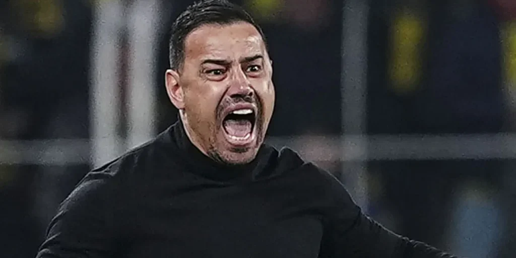 Atan critica gli arbitri dopo la sconfitta 4‑0 contro Fenerbahçe