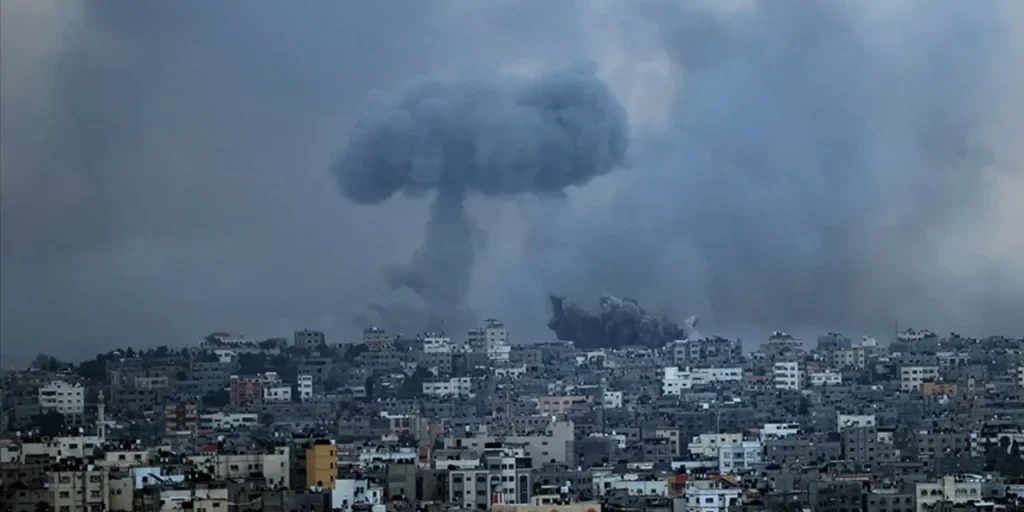 Israele annuncia bombardamento di un punto a Gaza in violazione del cessate il fuoco