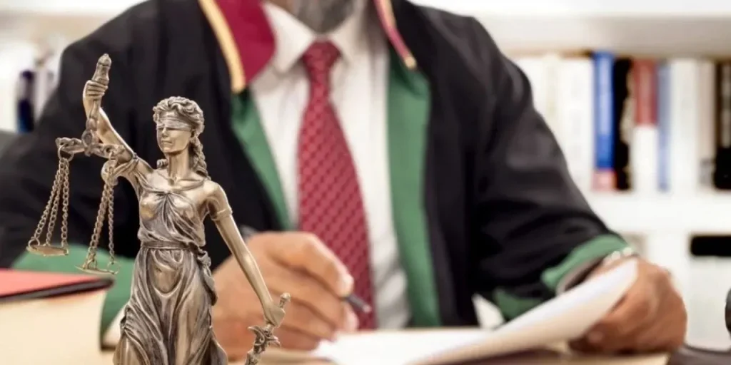 Governo turco raddoppia il sostegno finanziario per avvocati: prestiti fino a 1 milione di lira con interesse zero per 6 mesi