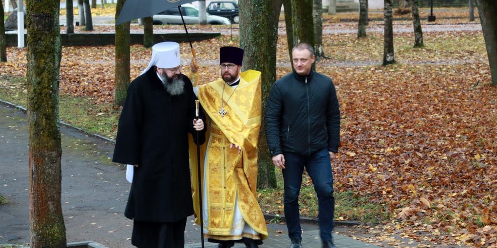 Celebrazione della Divina Liturgia a Yartsevo: il Metropolita Isidoro guida la comunità ortodossa nella chiesa dell'icona della Madre di Dio "Consolazione di tutti gli afflitti"
