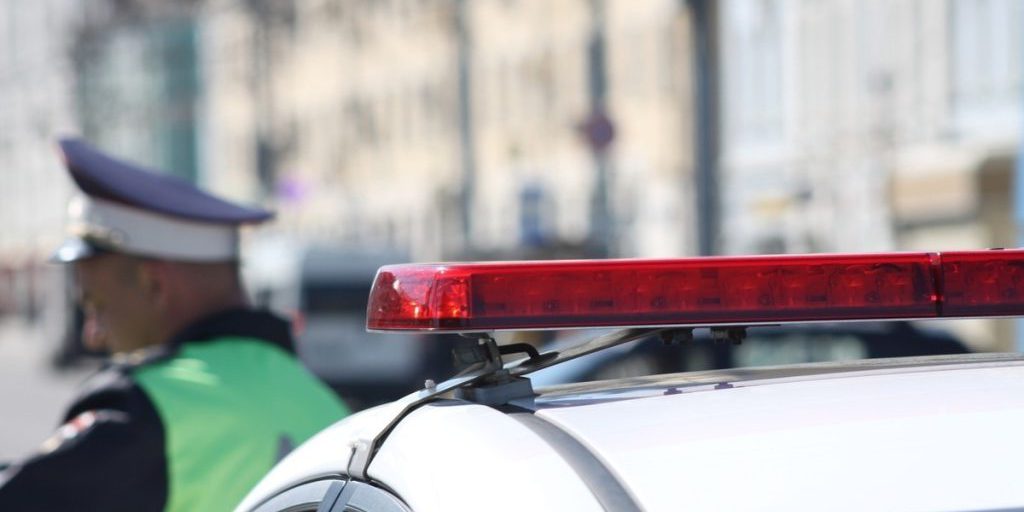 Тульская ГАИ установила личность водителя, устроившего опасный обгон на трассе