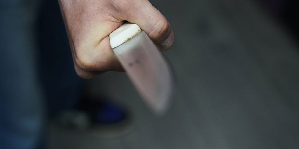 Тульские судебные приставы за две недели пресекли четыре попытки проноса оружия