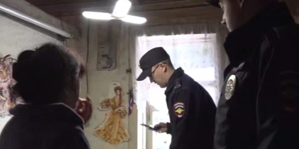 Десятки нелегалов выявили полицейские в ходе миграционного рейда в российском регионе