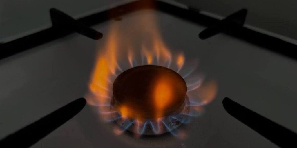 Мурманчане останутся без холодной воды, света и газа 25 сентября