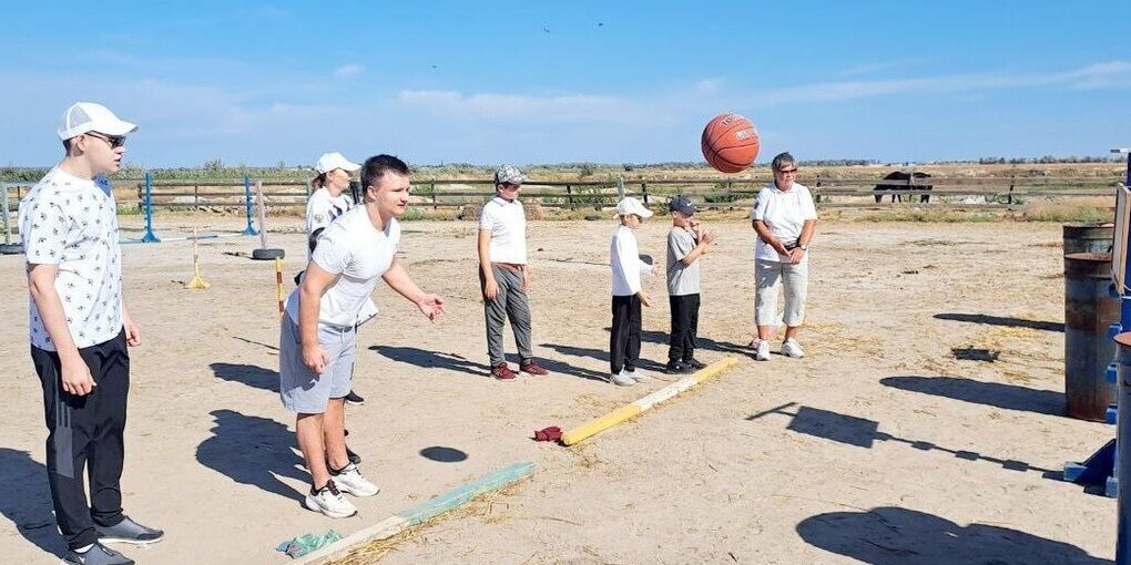 В Скадовском конном манеже провели день открытых дверей