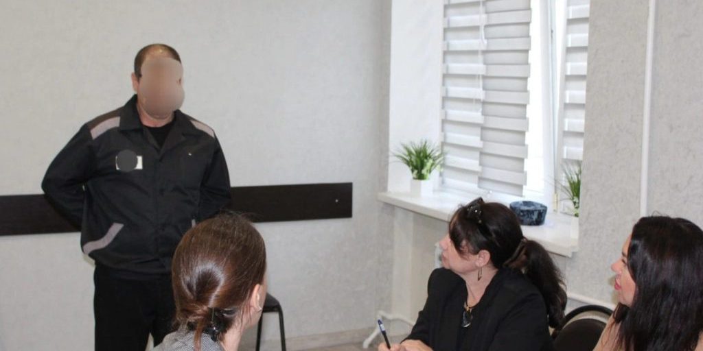 Avvocato di Stavropol' offre assistenza legale gratuita ai detenuti nella colonia penale