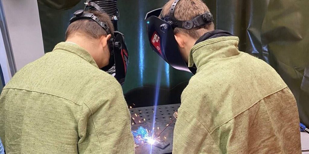 Giornata delle Porte Aperte nelle Scuole Superiori in Russia: Opportunità per gli Studenti e il Futuro dell'Istruzione Professionale