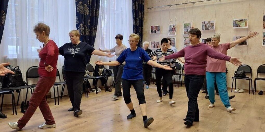 Programma Vita Lunga e Sana a Smolensk: Musica e Danze per una Vecchiaia Attiva e Felice