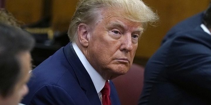 "Trump chiede dazi al 100% su beni cinesi e indiani: l'UE scettica sulla proposta"