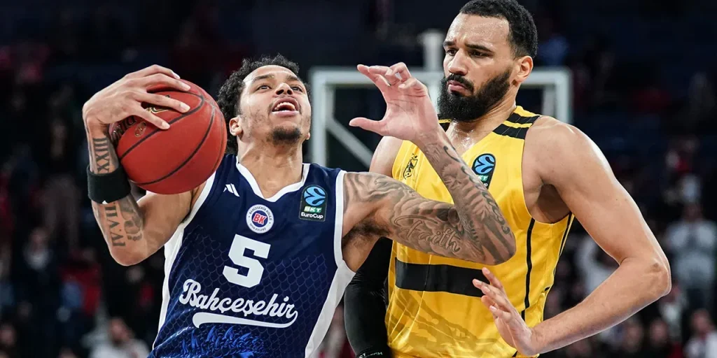 Bahçeşehir Koleji vince la partita di basket contro l'Aris con 81-79