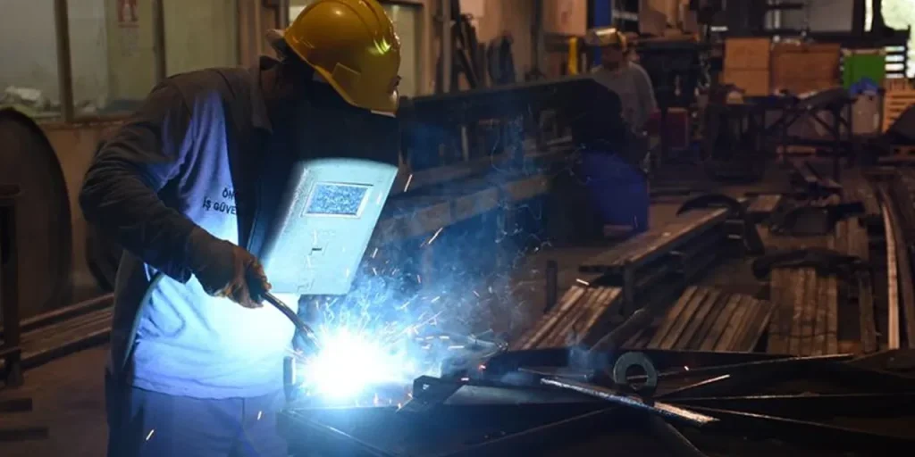 Il Ministro dell’Agricoltura annuncia l’assunzione di 1389 dipendenti per la Direzione Generale delle Operazioni Idriche