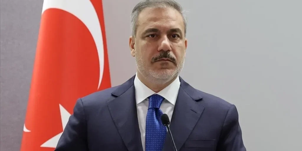 Fidan chiama Egitto, Arabia Saudita e Giordania per discutere Somalia e Gaza