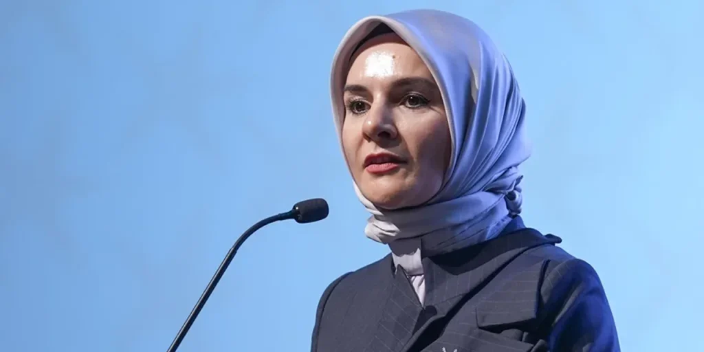 Il ministro della Famiglia Göktaş: la diminuzione della fertilità è una preoccupazione globale e il rafforzamento della famiglia è essenziale per lo sviluppo