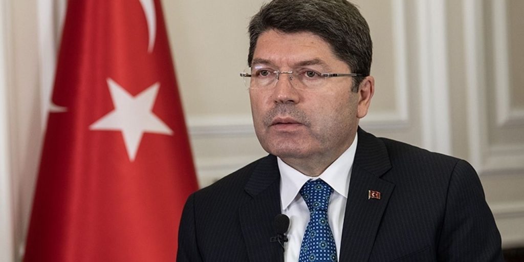 Bakan Tunç'tan PKK'nın kararının ardından ilk açıklama: Terörsüz Türkiye idealine her zamankinden yakınız