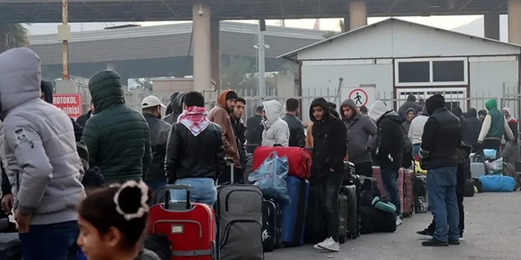 Turchia: 578.000 migranti tornano volontariamente in Siria dal 8 dicembre 2024
