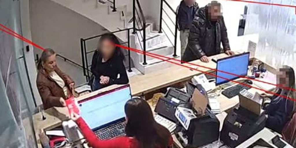 Scandalo in casa di cura a Istanbul: medico e personale accusati di truffa a danno di anziana donna