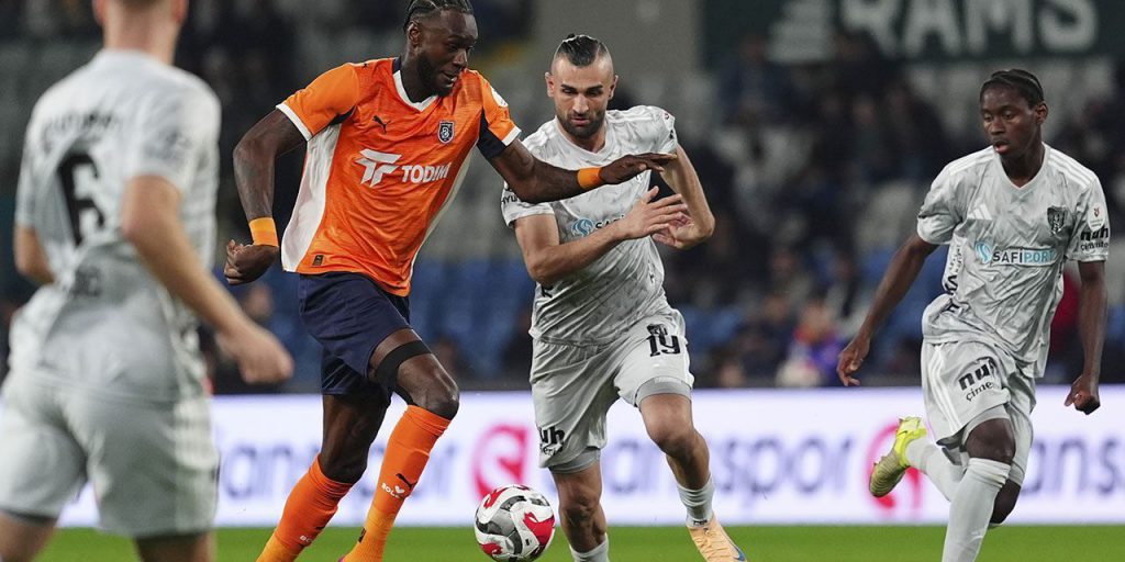 Başakşehir Ferma la Striscia Vincente del Kocaelispor con una Vittoria per 1-0 nella Trendyol Süper Lig