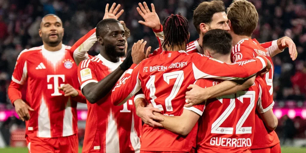 Bayern Monaco vince 8-1 contro Wolfsburg, consolida la prima posizione nella Bundesliga