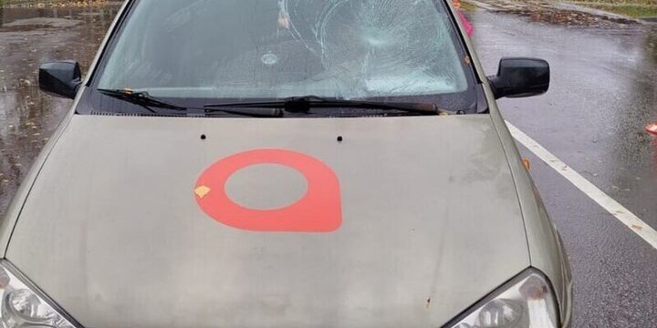 Incidente stradale a Kirsanov: donna investita su striscia pedonale, si apre il dibattito sulla sicurezza stradale