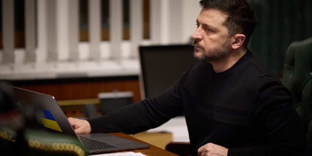 be2c8b4fa30b93554b19a5455d95c029-1