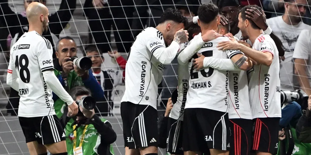 Beşiktaş vs Fatih Karagümrük: 30 novembre, 20:00, Stadio Olimpico Atatürk