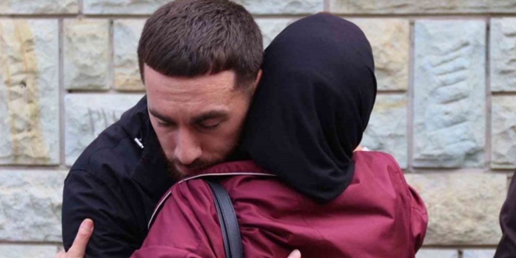 La morte della nonna paterna di Orkun Kökçü, giocatore del Beşiktaş, suscita emozione e riflessione sulla vita e le relazioni personali