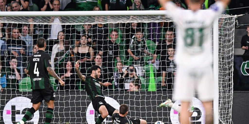 ФК «Краснодар» победил «Ахмат» и вернулся на первом место турнирной таблицы РПЛ