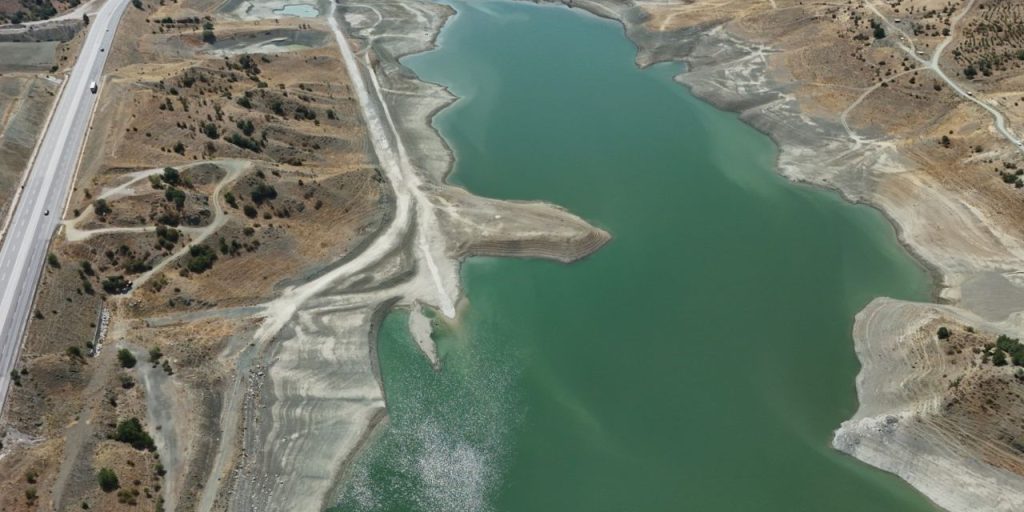 Bir kent için alarm verildi: Su seviyesi diplerde!