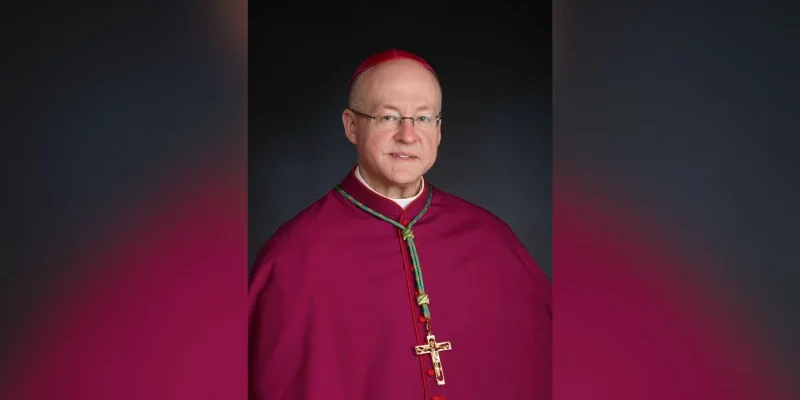 Vescovo di Milwaukee considera dispensazione dalla Messa per migranti a rischio di deportazione