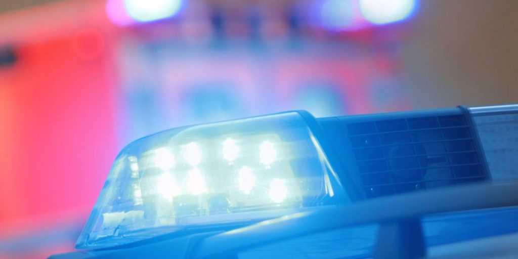 Uomo trovato in stato critico per sanguinamento in appartamento della Nord‑Rhein‑Westfalia