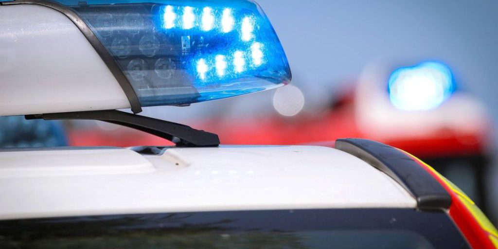 Incendio nella custodia poliziesca di Essen: agente avvisa i vigili del fuoco