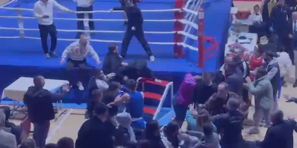 Rissa in sala di box a Kastamonu: polizia interviene