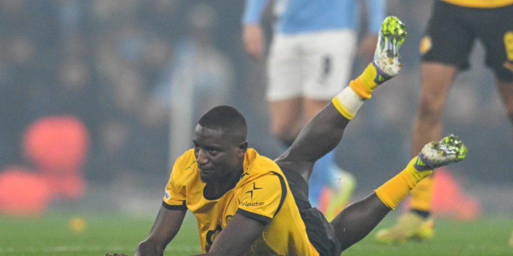 Preoccupazioni crescenti per Serhou Guirassy al Borussia Dortmund dopo la sconfitta contro il Manchester City