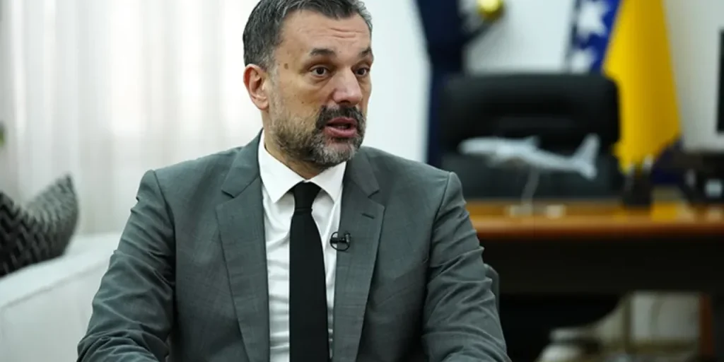 Bosnia: il ministro degli Esteri sottolinea l'importanza della Turchia come partner strategico.