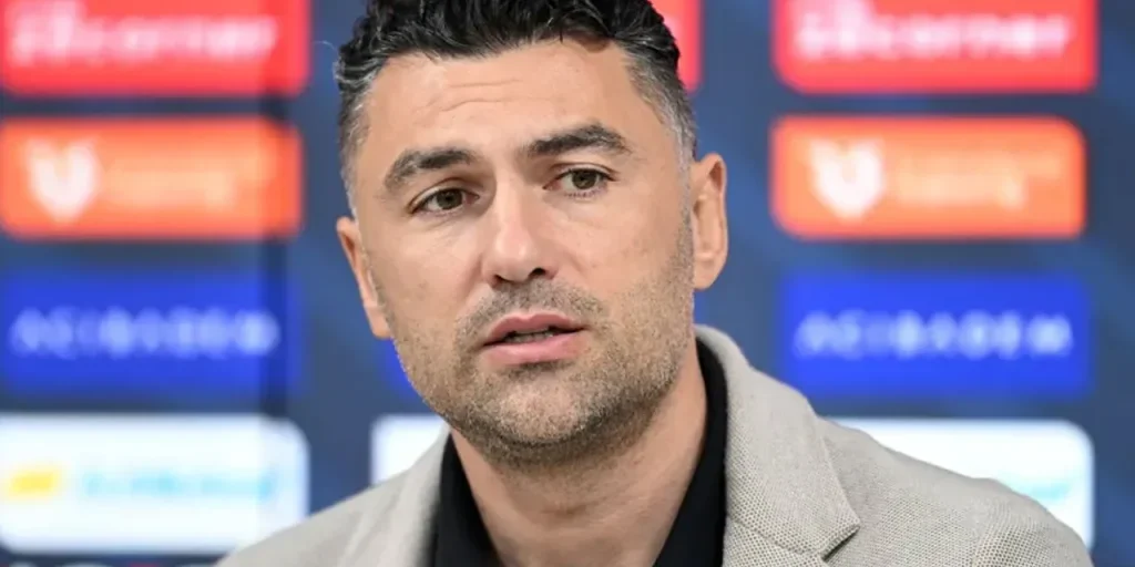Burak Yılmaz lascia Göztepe dopo la sconfitta e si trasferisce a Gaziantep FK