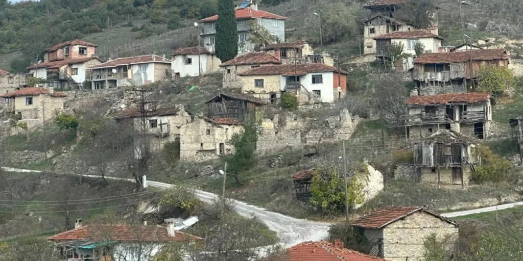 Il villaggio di Çökene torna a vivere dopo la risoluzione del problema idrico