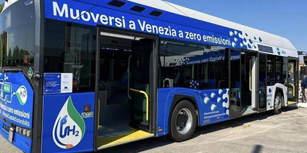 Via ai cantieri per l’impianto di idrogeno rinnovabile a servizio degli autobus