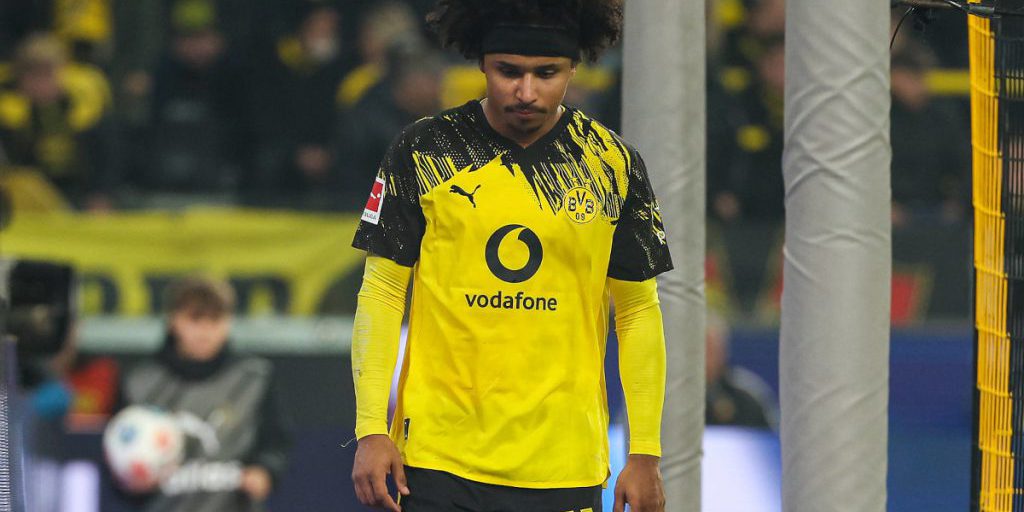 Karim Adeyemi punito dal BVB per nuovo episodio di comportamento inappropriato