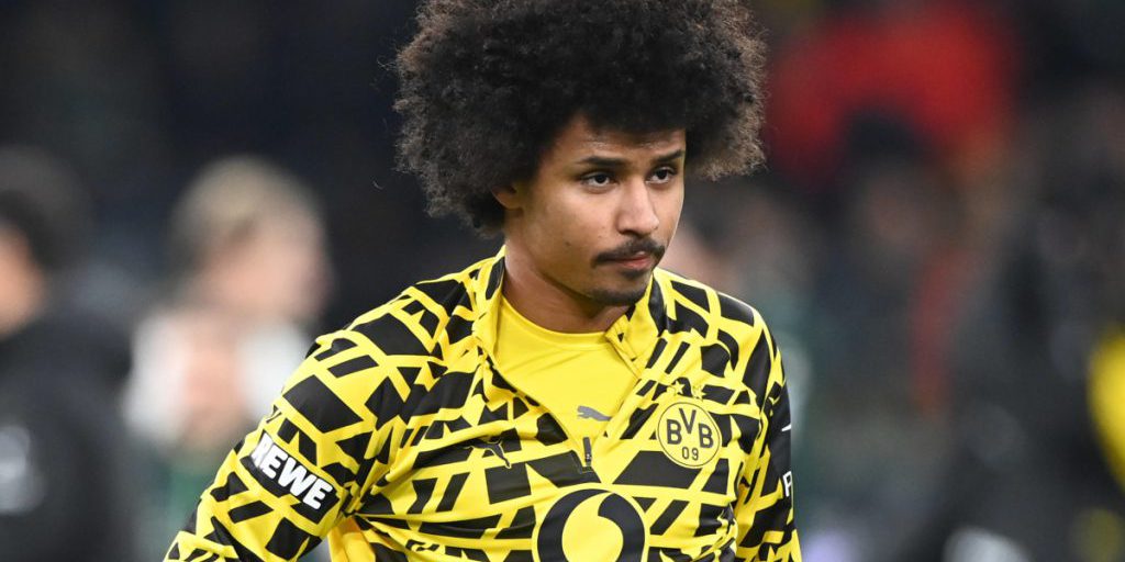 Karim Adeyemi: notizie recenti sul suo comportamento fuori dal campo